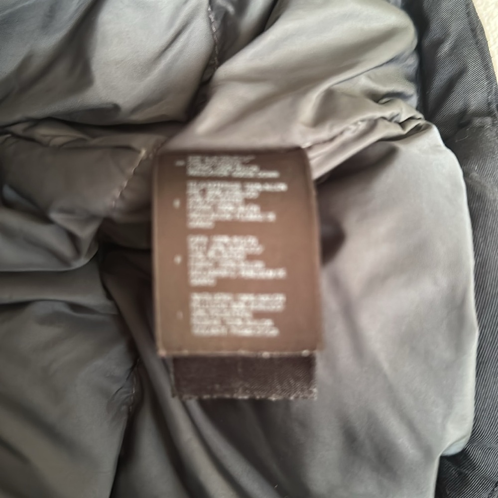 The North Face Black Insulated Jacket Size Small - Picture 10 of 10